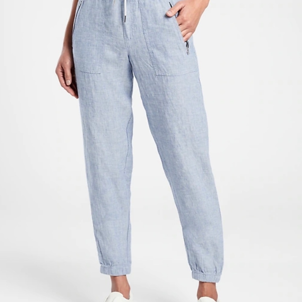 Athleta Cabo Linen Jogger in Chambray Blue